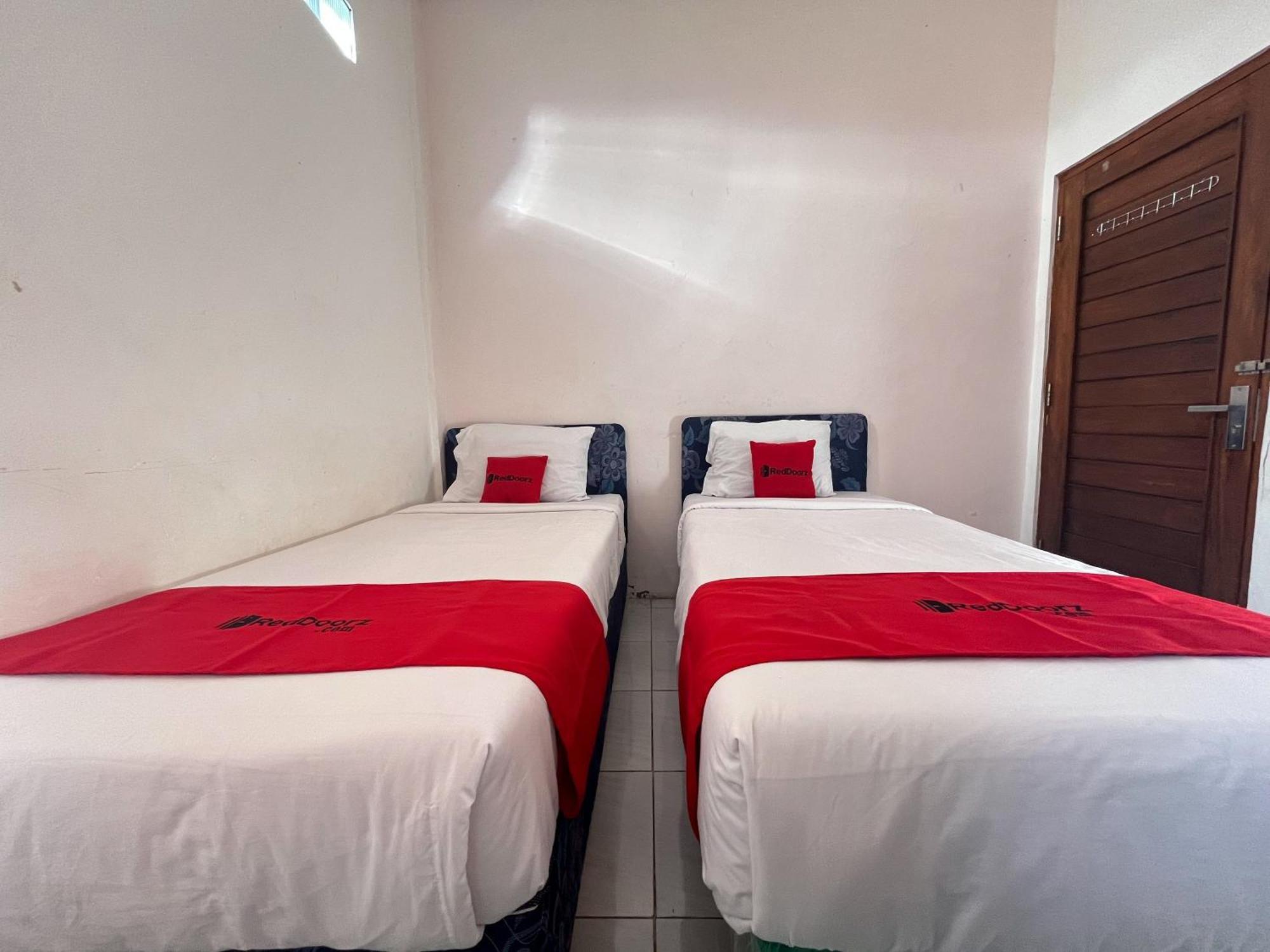 Reddoorz Syariah At Falisha Umy Ngabean Bagian luar foto